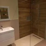 Glenrigh Luxury 2-bedroom Horská chata Cahir