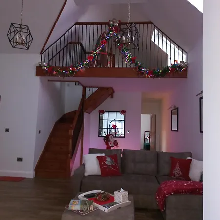 Glenrigh Luxury 2-bedroom ケア