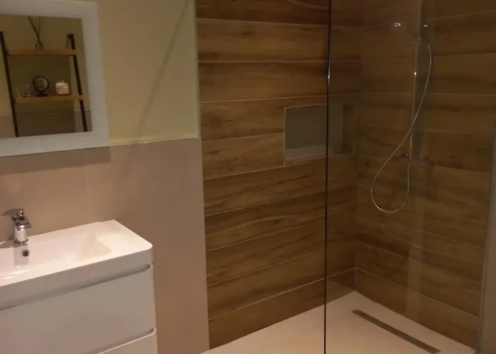 Glenrigh Luxury 2-bedroom Chalet Cahir